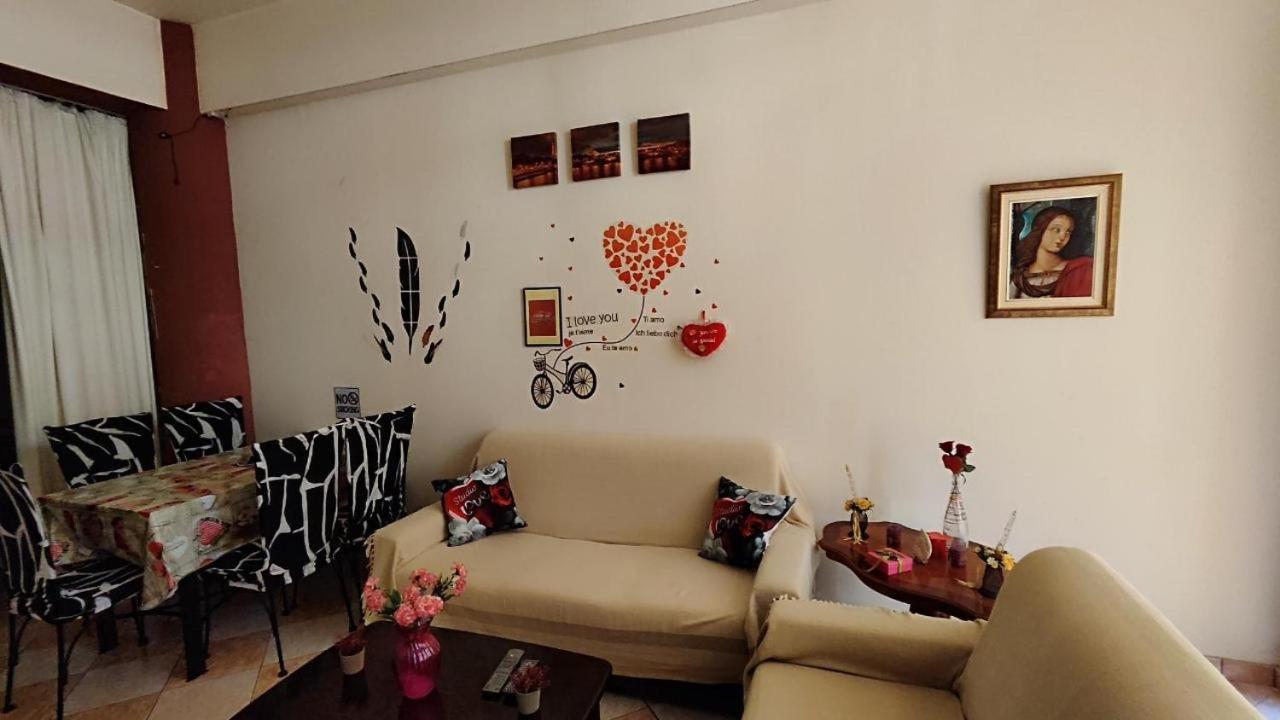 -= Studio Love =- Xylophaghou Luaran gambar